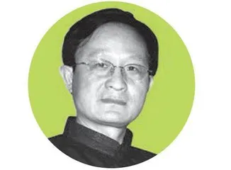 地标边缘一瘦子