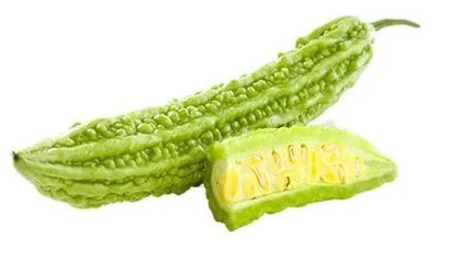 夏季吃苦⽠易得⻣质疏松?3
