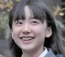 ⽇本童星芦⽥爱菜