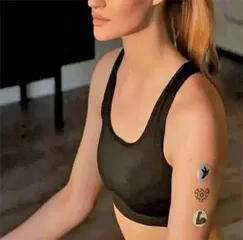 好莱坞⼥星格温妮丝· 帕特洛和她的⼥⼉10
