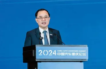 车企大佬们开“卷”的辩论赛！2