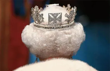 英国女王逝世，王室的财富与花销