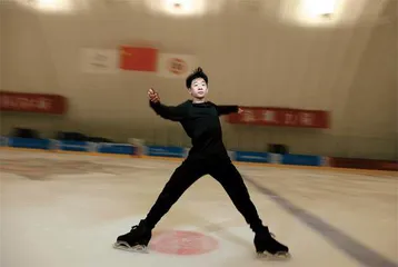 为万亿滑雪经济做贡献,南方人一边喊贵一边真香!1
