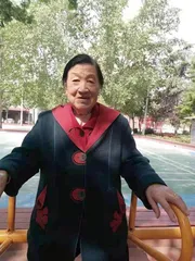 与奶奶二三事