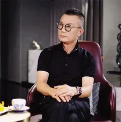 方榮毅：挖掘傳遞鐘錶文化的澳門收藏家