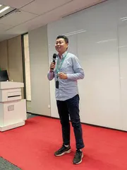 重启人生:35岁后职场人如何应对裁员和转型1