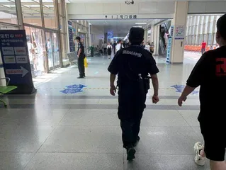 一名公认的好医生在午休期间加班时被杀4