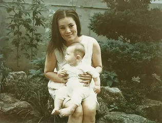 写作,寻找母亲精神分裂症和“慰安妇”经历的真相3