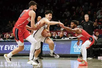 NBA“普通天才”崔永熙：敲打磐石两百零一次1