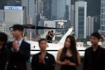 “香港电影,加油!”第42届香港电影金像奖侧记4