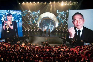 “香港电影,加油!”第42届香港电影金像奖侧记5