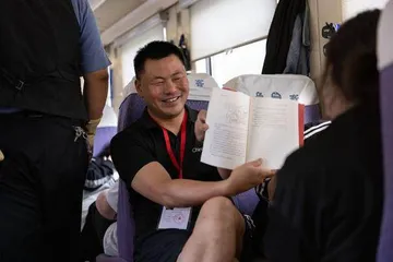 12年，31个五千公里10