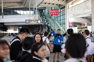 12年，31个五千公里11