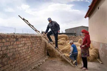 帕米尔高原上的塔吉克人家6