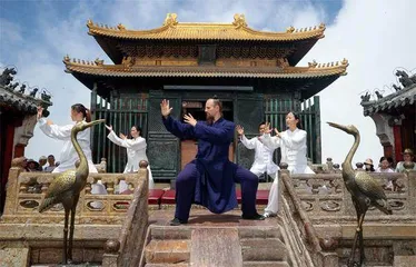 “美国杰克”我在武当教太极