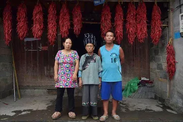 湖南凤凰新“千户苗寨”4
