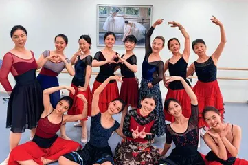 江爱莲：我爱《红楼梦》