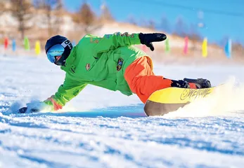 冰雪装备国潮渐起