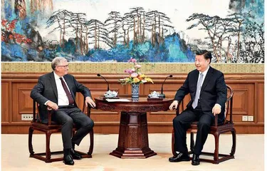 加快建设世界级盐湖产业基地