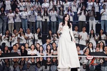 张含韵:少女出走以后1