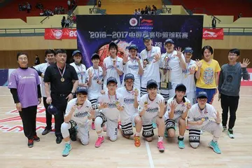 韩旭:从清华附中到世界赛场1