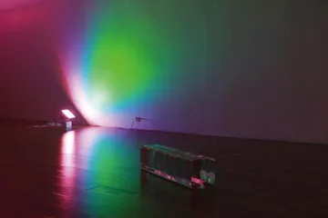 在可见与微隐之间,光徜徉其中2