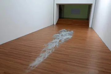 在可见与微隐之间,光徜徉其中4