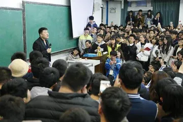 志愿填报服务火了,但信息不对称更应被重视1