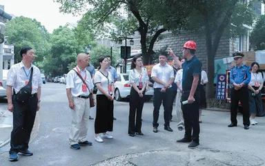 “阳光监督”助力基层治理