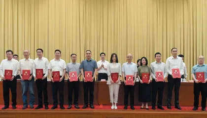 借脑引智助推人大工作高质量发展 