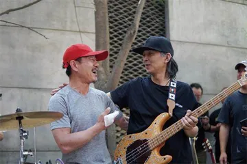 赵牧阳:“赶路的人慢些走”2