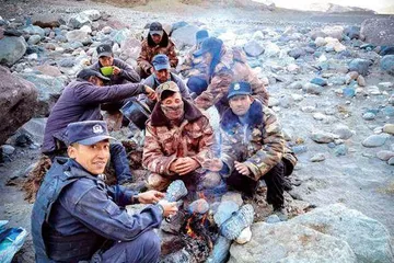 在喀喇昆仑守候微光11