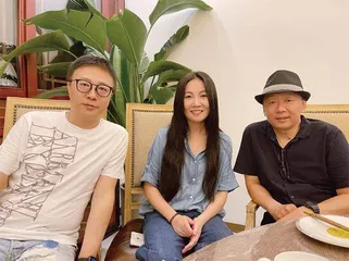 来不及挥手,我们已经分离3