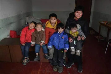 80后妈妈和她的五个孩子