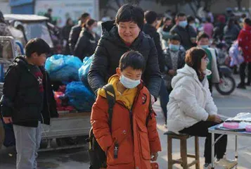80后妈妈和她的五个孩子5