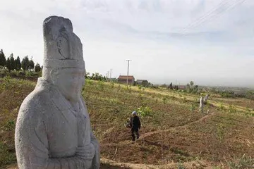 唐陵与村民1