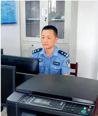 邱建军:血染的忠诚 2