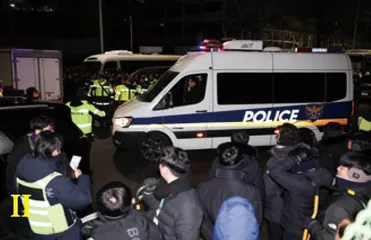 韩国警方进入总统官邸区内部执行对尹锡悦逮捕令