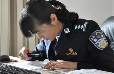 饶惠莹：破译死亡“密码”
