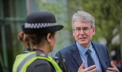 英国西米德兰兹郡警方 数据伦理委员会的运作机制