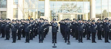 铸忠诚警魂 护国泰民安公安部举行2022年中国人民警察节升警旗仪式