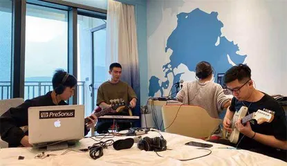 蛙池乐队:我不拒绝踏进这条河流5