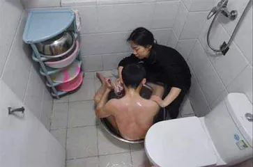 “大脚”姐姐3