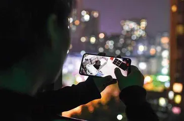 “大脚”姐姐7