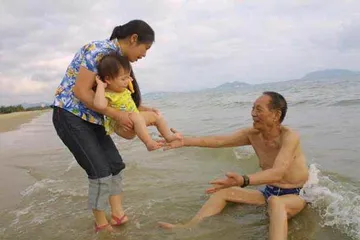 “孩子王”袁隆平6