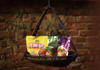 淄博和天水,离柳州还差一袋螺蛳粉1