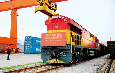 打通“一带一路”铁路交通脉络