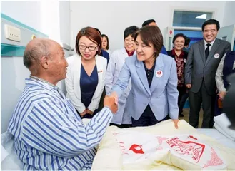 光明行
