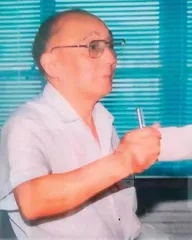 潜心科研攻坚克难 不计名利忠诚奉献
