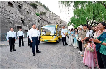 习近平在河南考察3